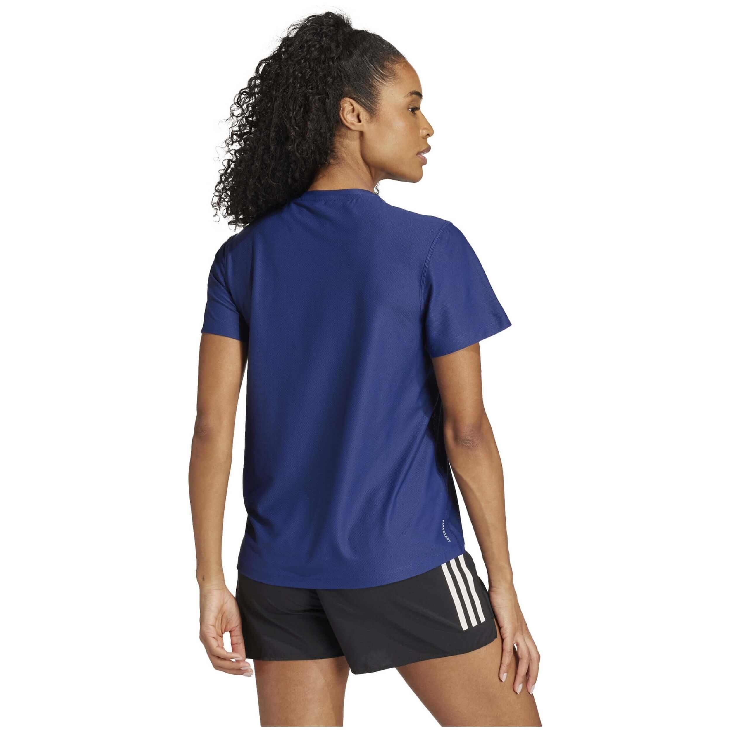 T-shirt Adidas modèle IZ0185 pour femmes 3/5