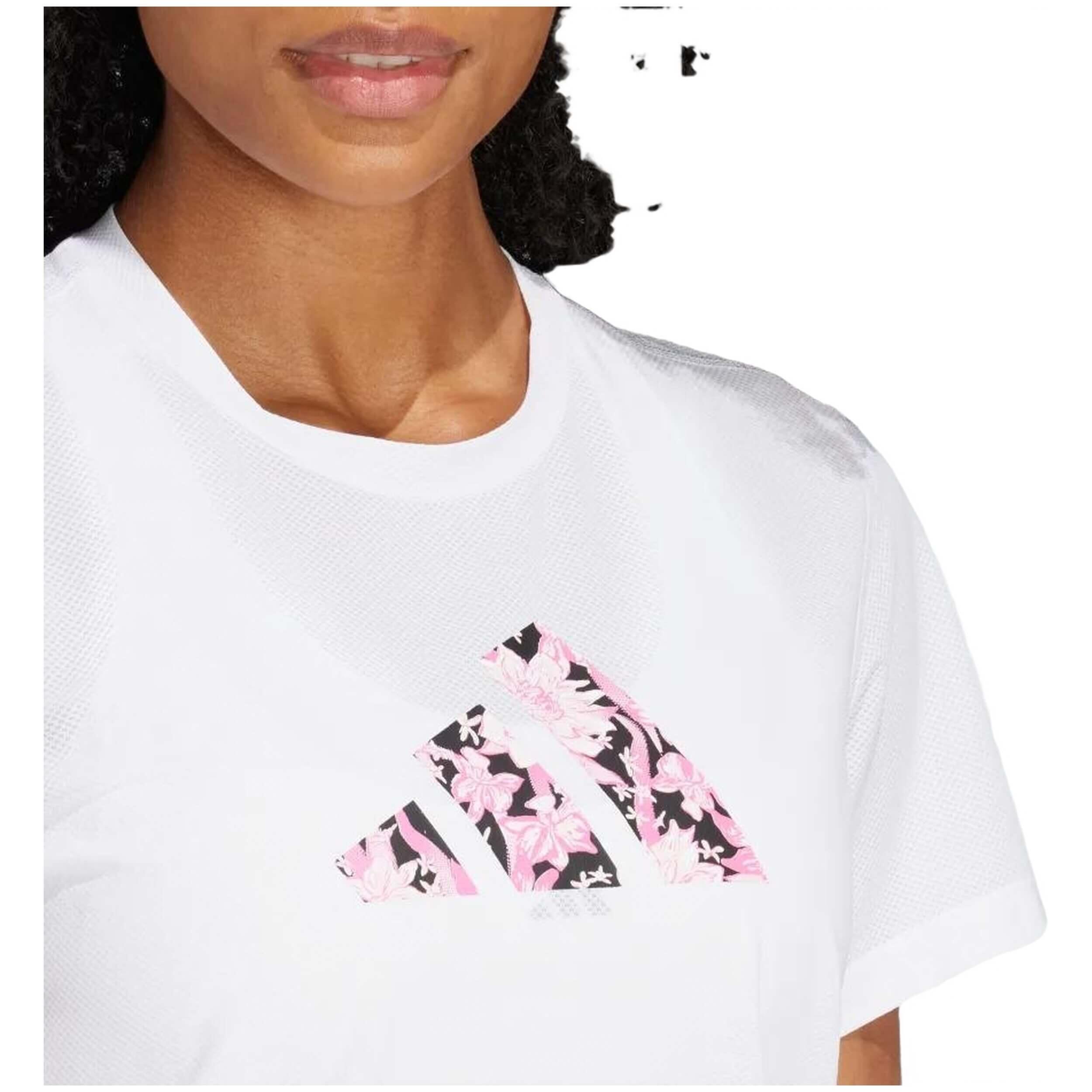 T-shirt Adidas modèle IZ0186 pour femmes 5/5