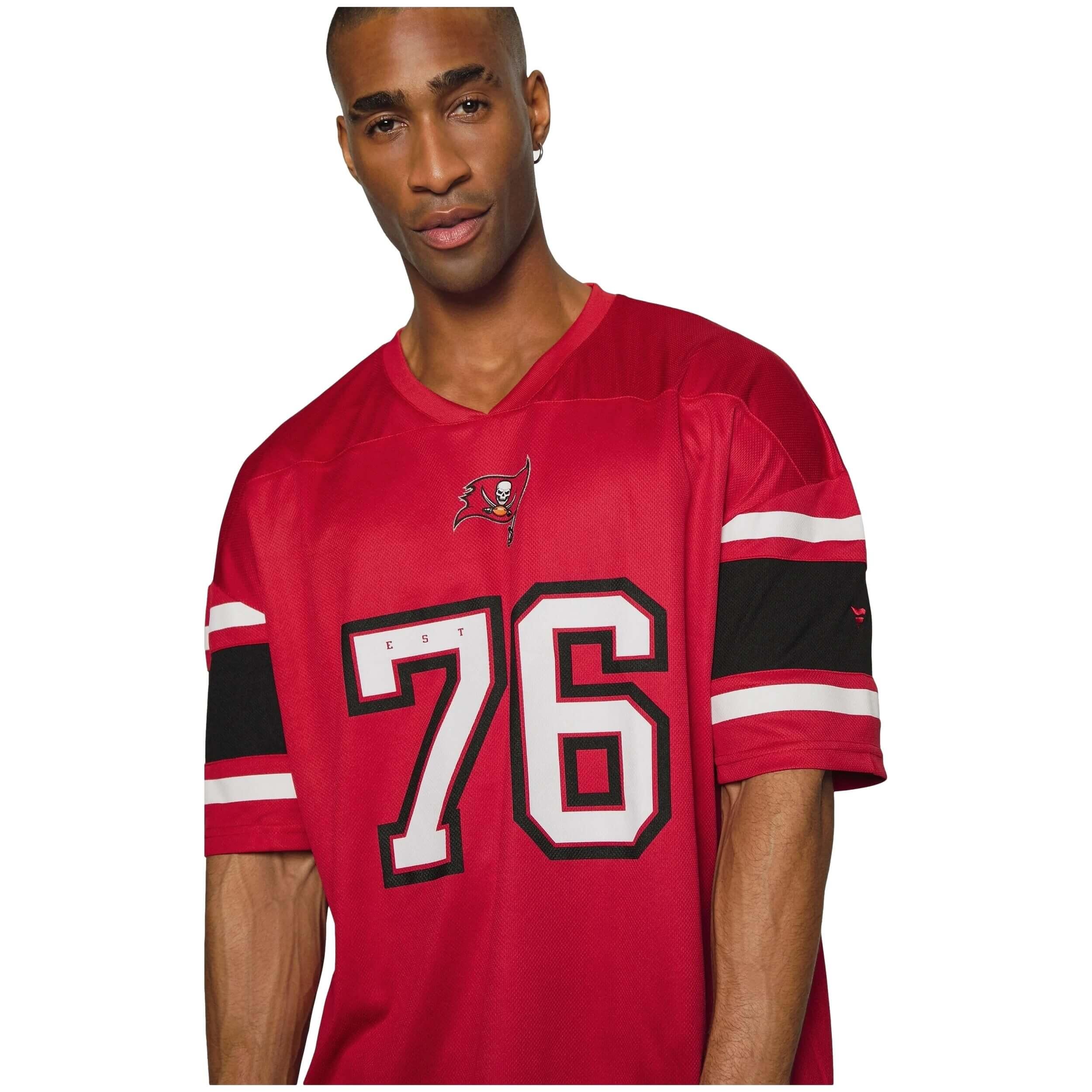Camiseta de futbol americano Fanatics modelo 6632MREDBUCFHE-RED para hombre 5/5