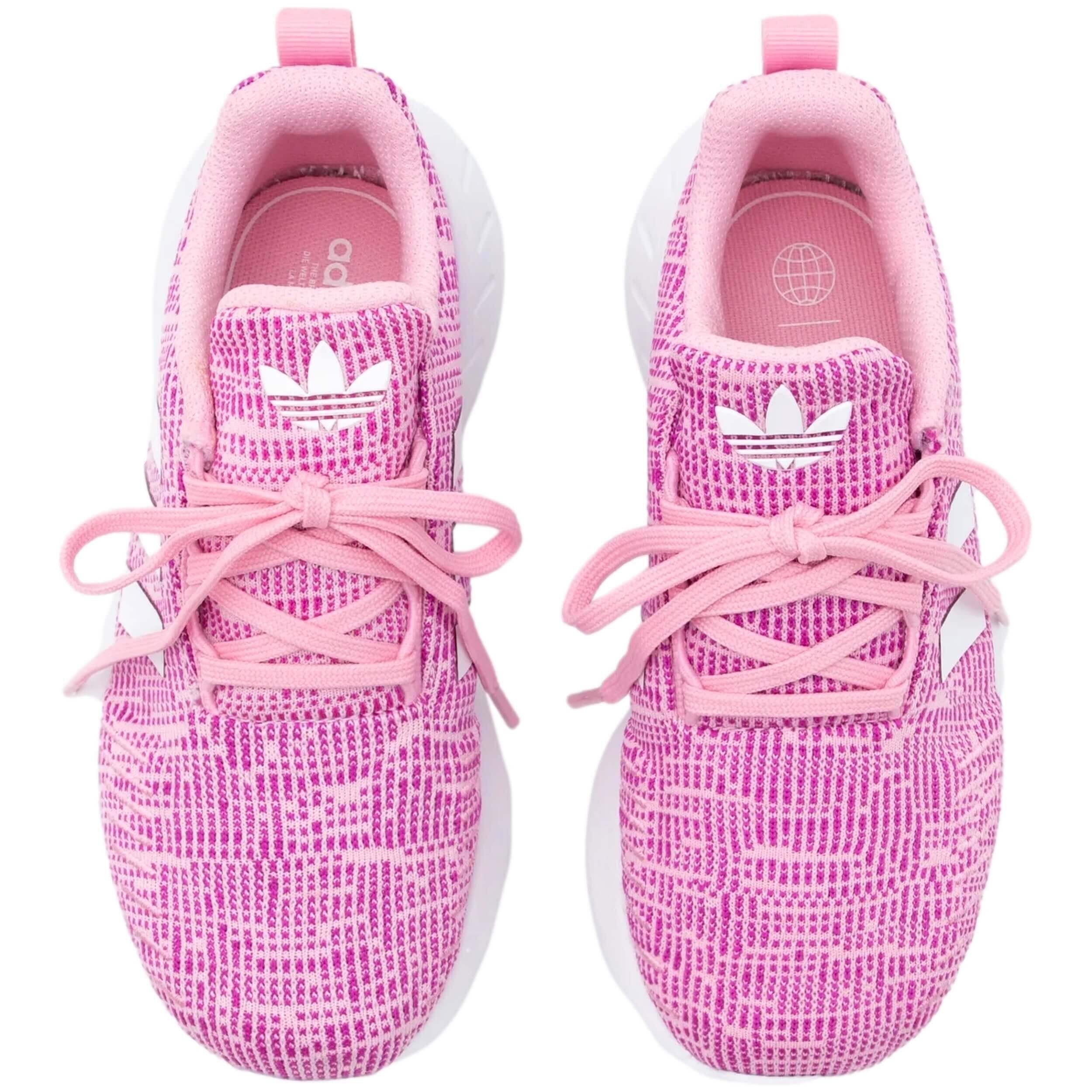 Zapatillas Adidas modelo GW8181 para niñas 4/5
