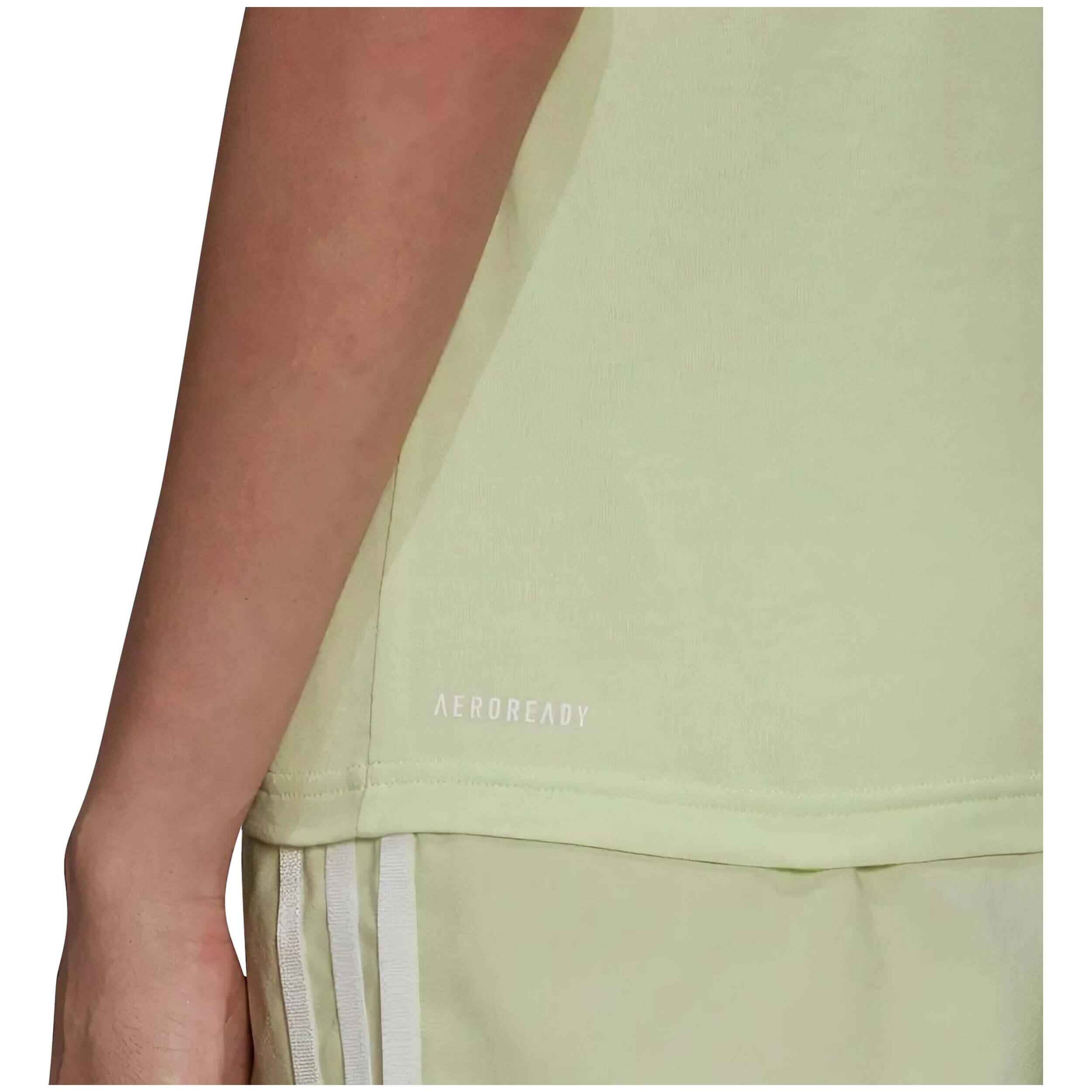 T-shirt Adidas modèle HD1724 pour femmes 5/5