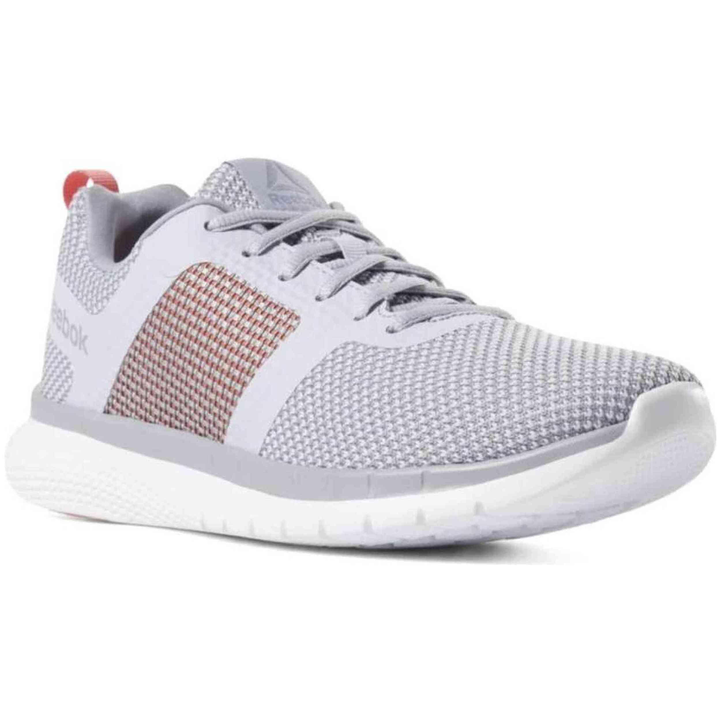 Sapatilhas Reebok modelo CN7459 para mulheres 3/4