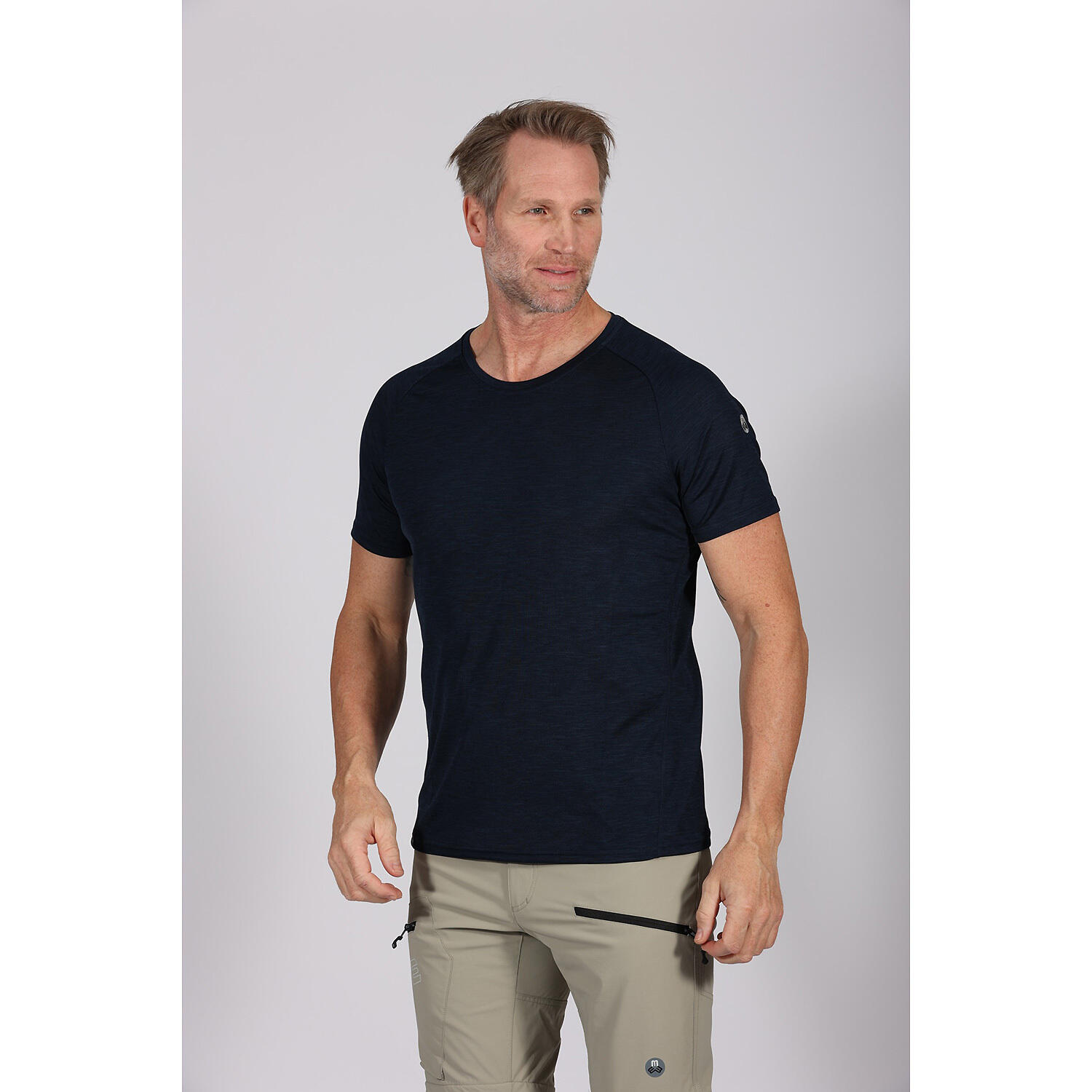 Herren Shirt Glödis 3 fresh 4/7