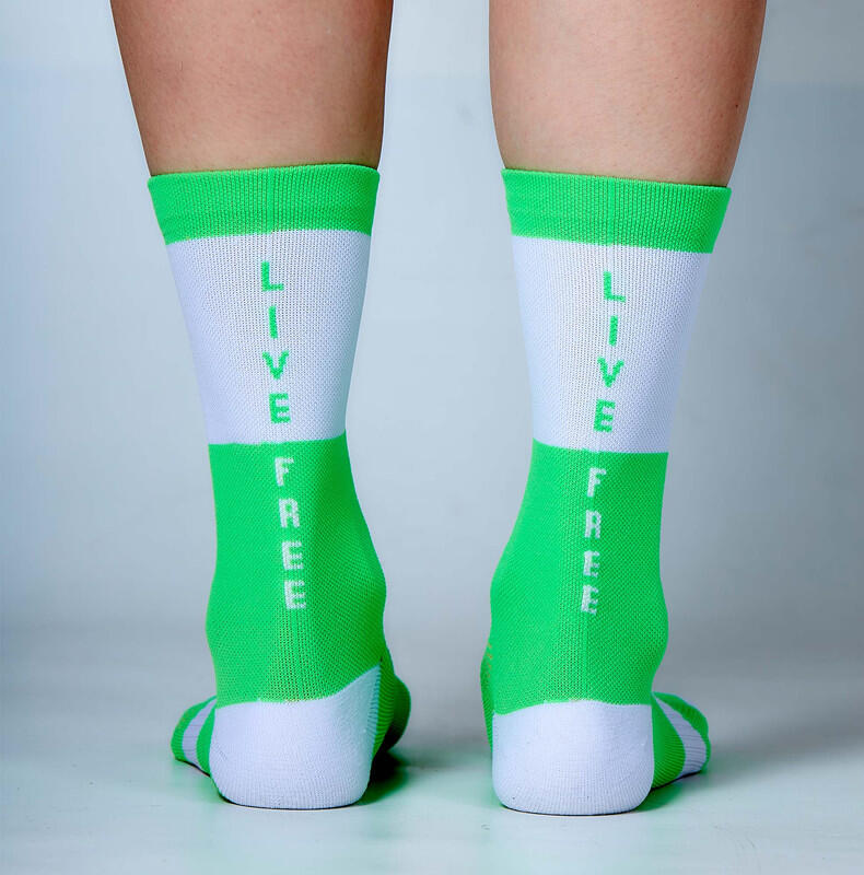 Chausettes de Running á compression moyenne VENATTUS JORACU vert phosphore 2/3