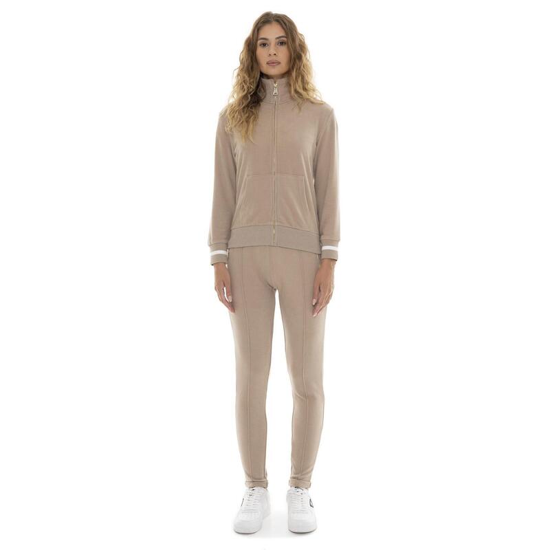 02554542-cfd1-4ec0-9bc7-3d4c699247a6_c30