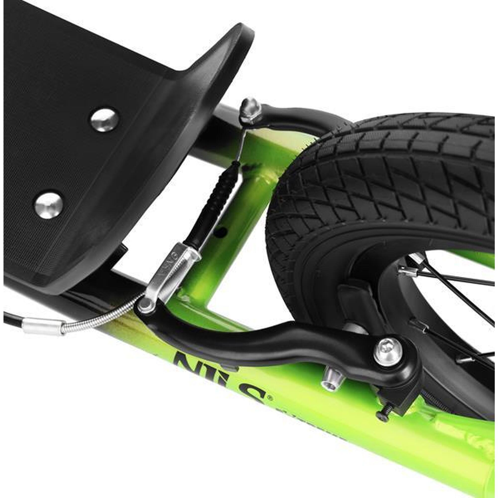 Koloběžka NILS Extreme WH10201 s pumpovanými koly 16/20"