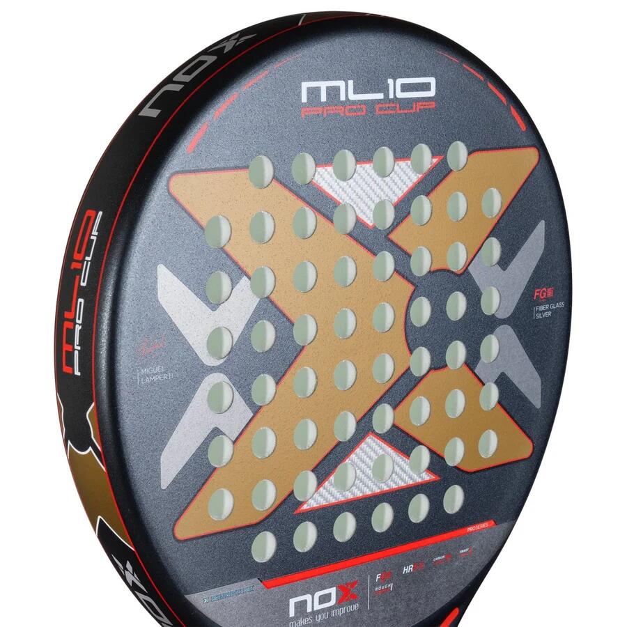 ML10 PRO CUP ROUGH SURFACE EDITION. A raquete de Miguel Lamperti 6/7