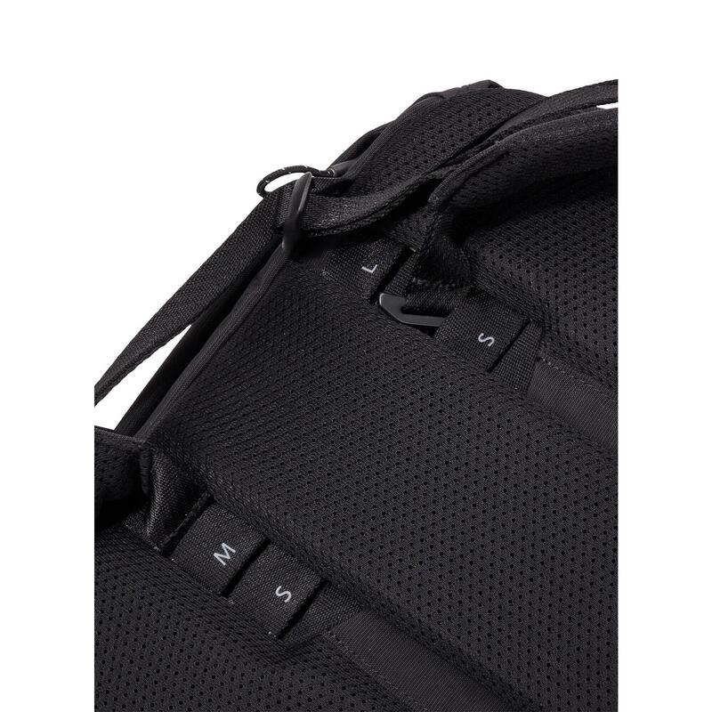 Rucsac urban cu compartiment laptop, Thule, Paramount Commuter, 28L, Black