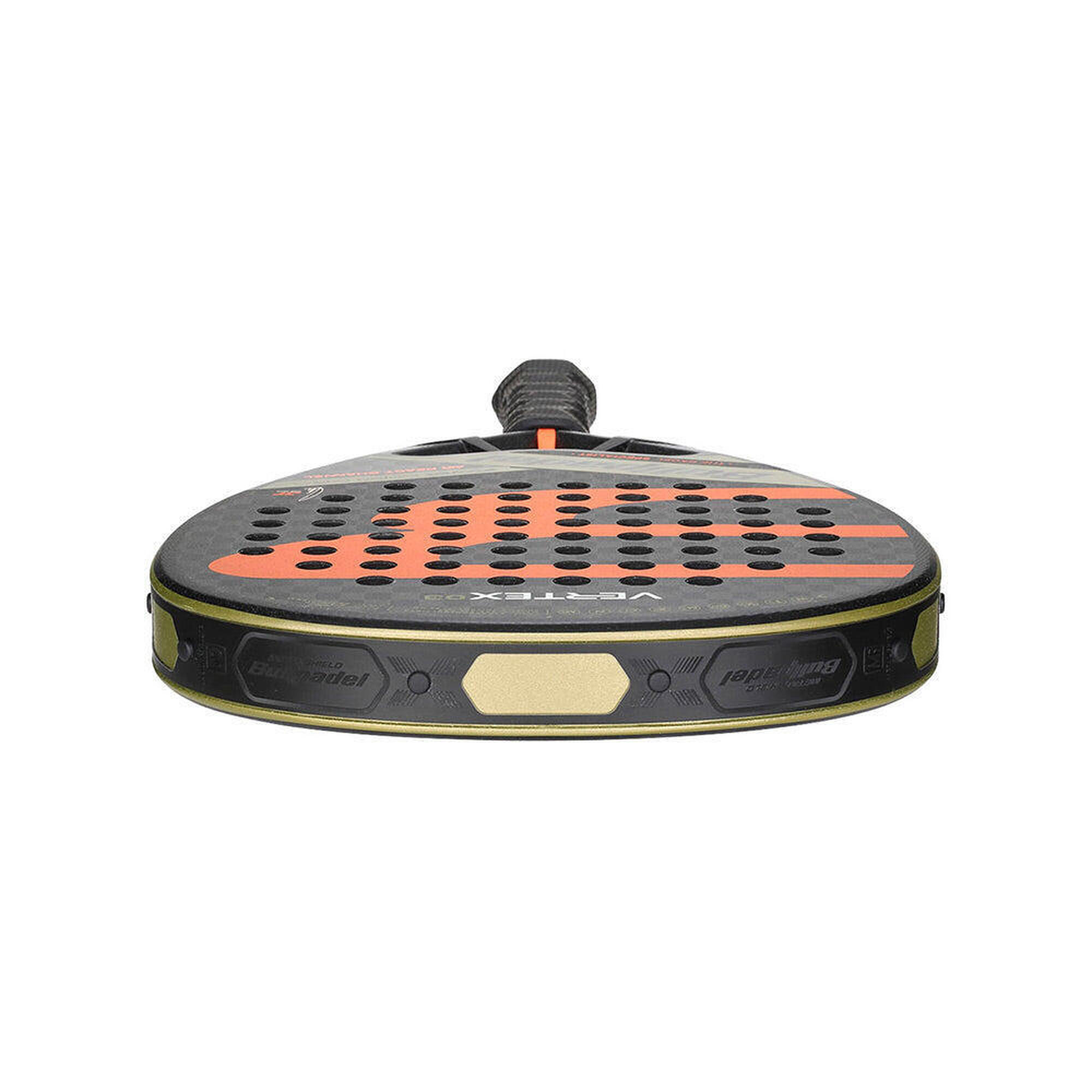 Rachetă Bullpadel Vertex 03 2023 neagră și portocalie, putere și control