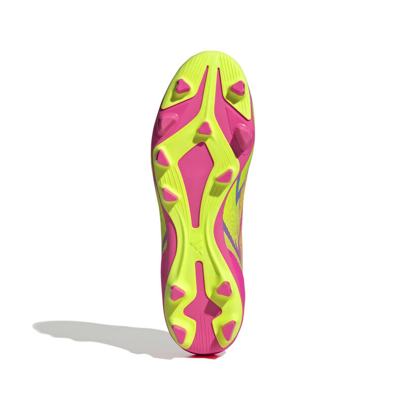 Chaussures de football adidas F50 Club FG/MG