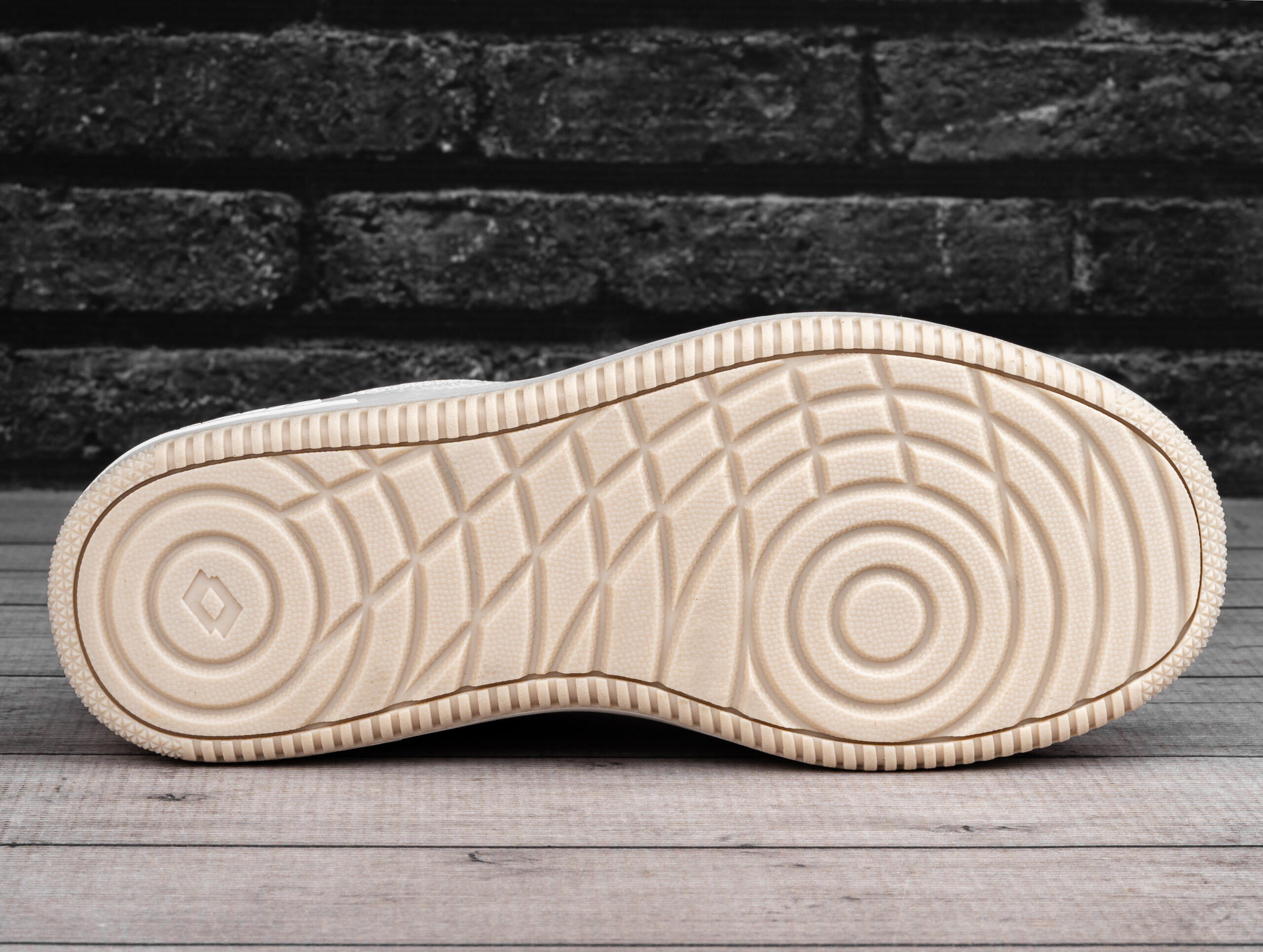Buty damskie sportowe  snekaersy Lotto PALIOT PF 5/7