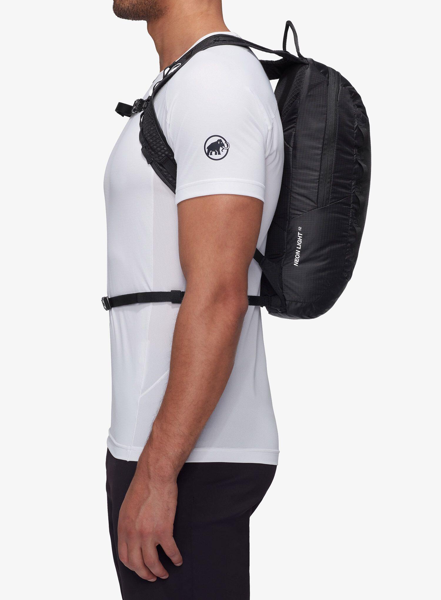 Sac à dos escalade Mammut Neon Light 12 L noir léger recyclé DWR sans PFC 6/7