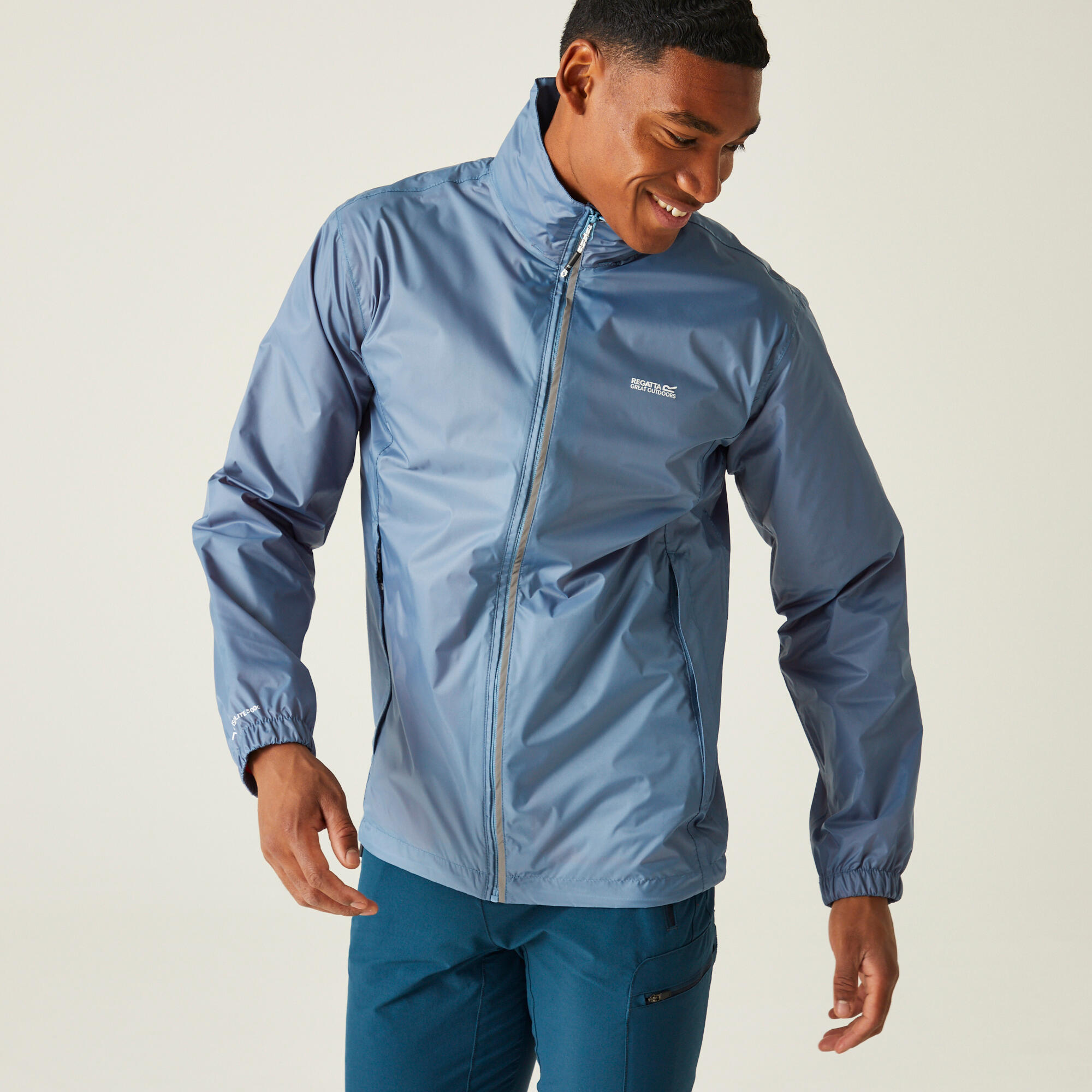 REGATTA Lyle IV leichte, wasserdichte Walkingjacke für Herren