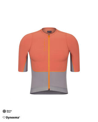 Maglia di lana a distanza Mango