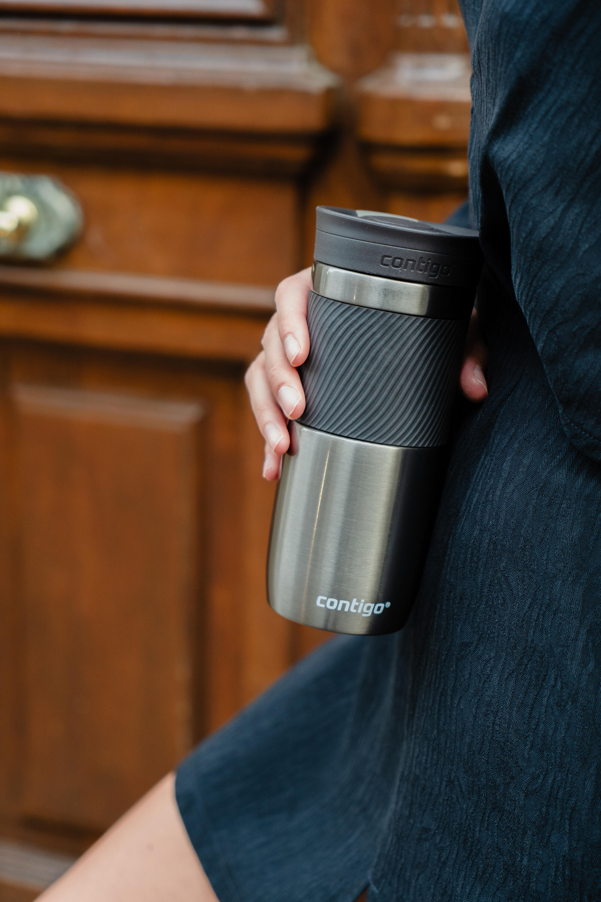 Contigo 2095560 Byron SNAPSEAL Travel Mug, 470 ml - Gunmetal 6/7