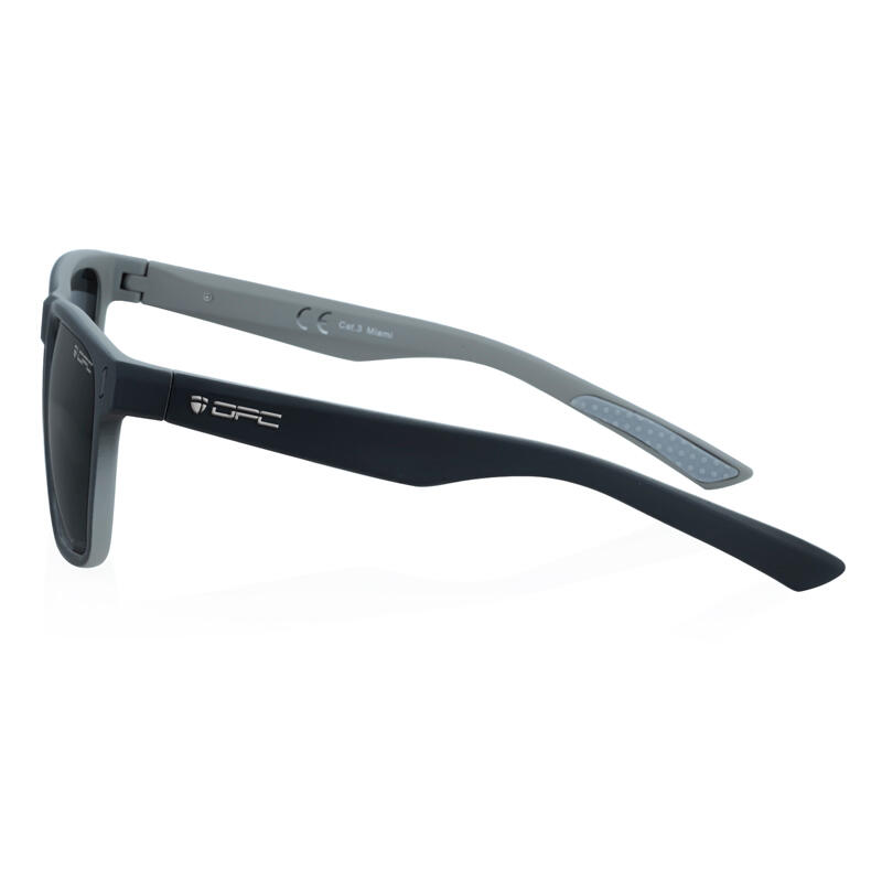 Okulary przeciwsłoneczne unisex z polaryzacja OPC Miami kat.3 + etui 5/6