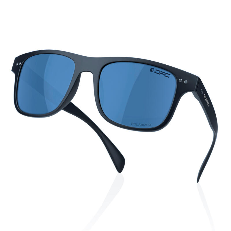Okulary przeciwsłoneczne z polaryzacją unisex OPC J-Bay kat.3 +etui 2/6