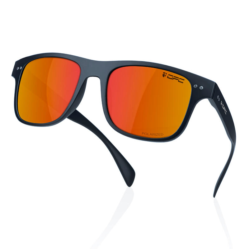 Okulary przeciwsłoneczne z polaryzacją unisex OPC J-Bay kat.3 +etui
