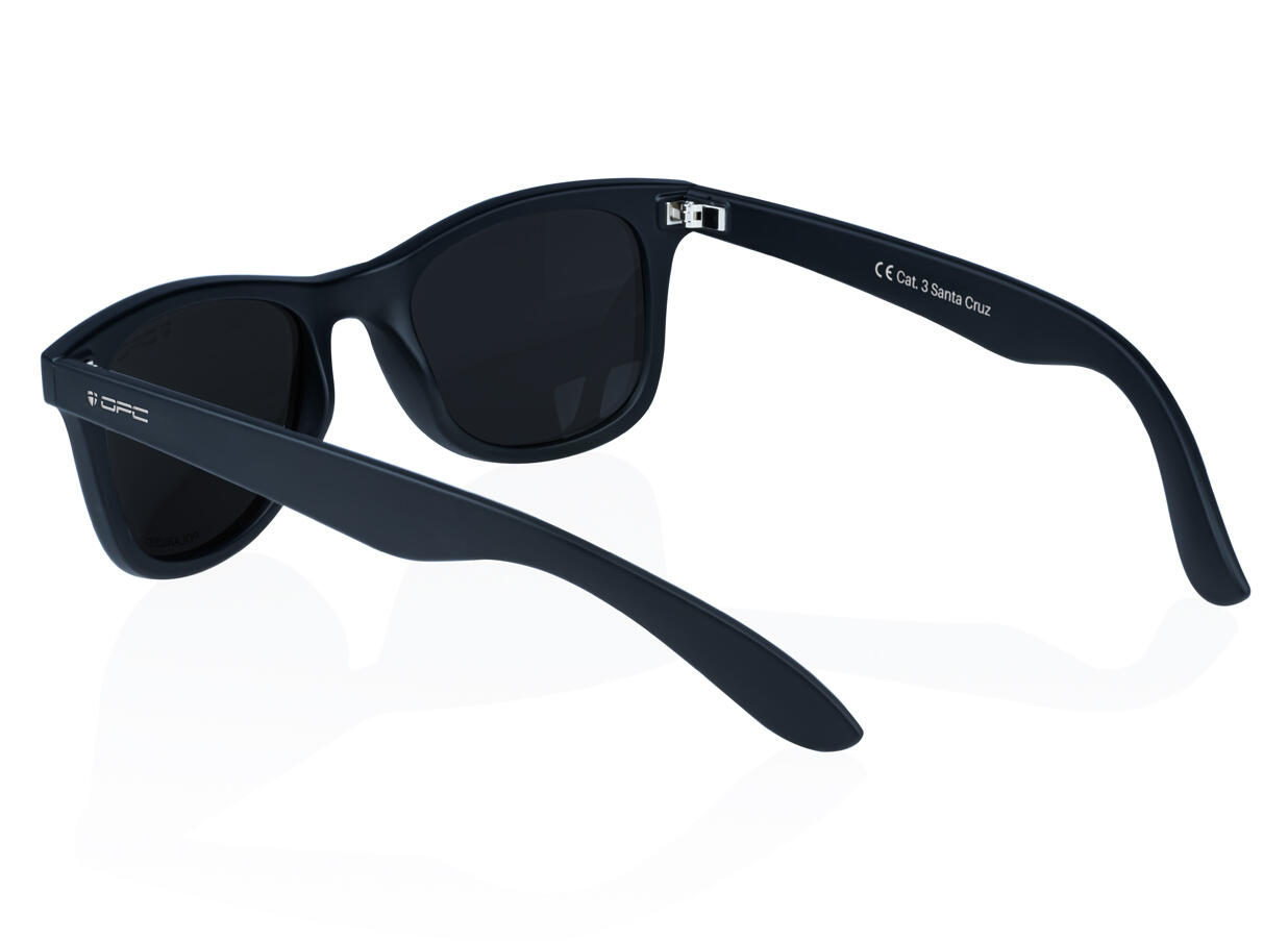 Okulary przeciwsłoneczne z polaryzacją unisex OPC Santa Cruz Kat.3 + etui 4/6