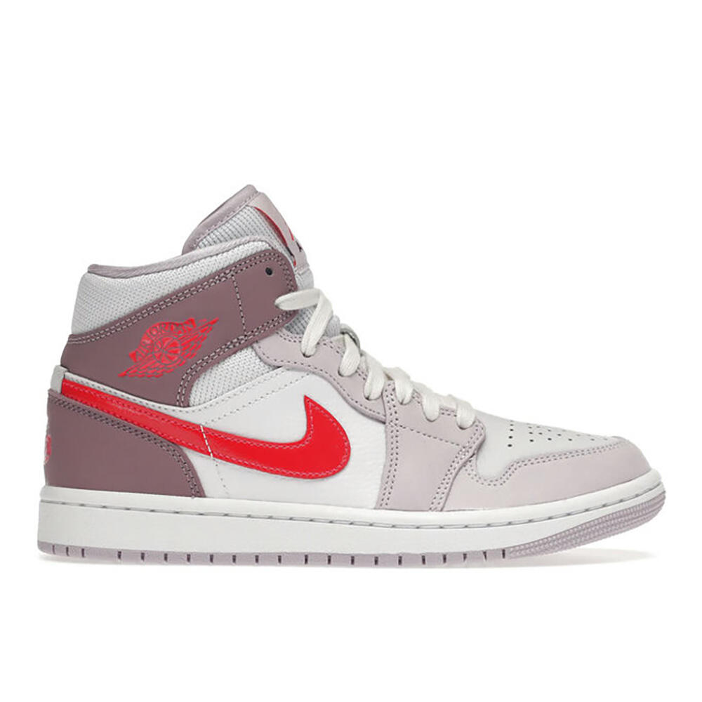 Air Jordan 1 Mid Valentine's Day (2022) 1/1