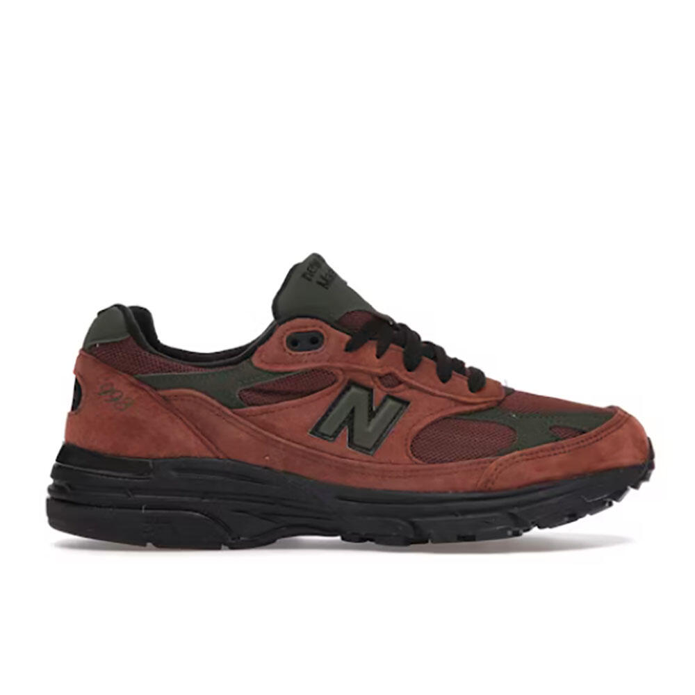 NEW BALANCE picture