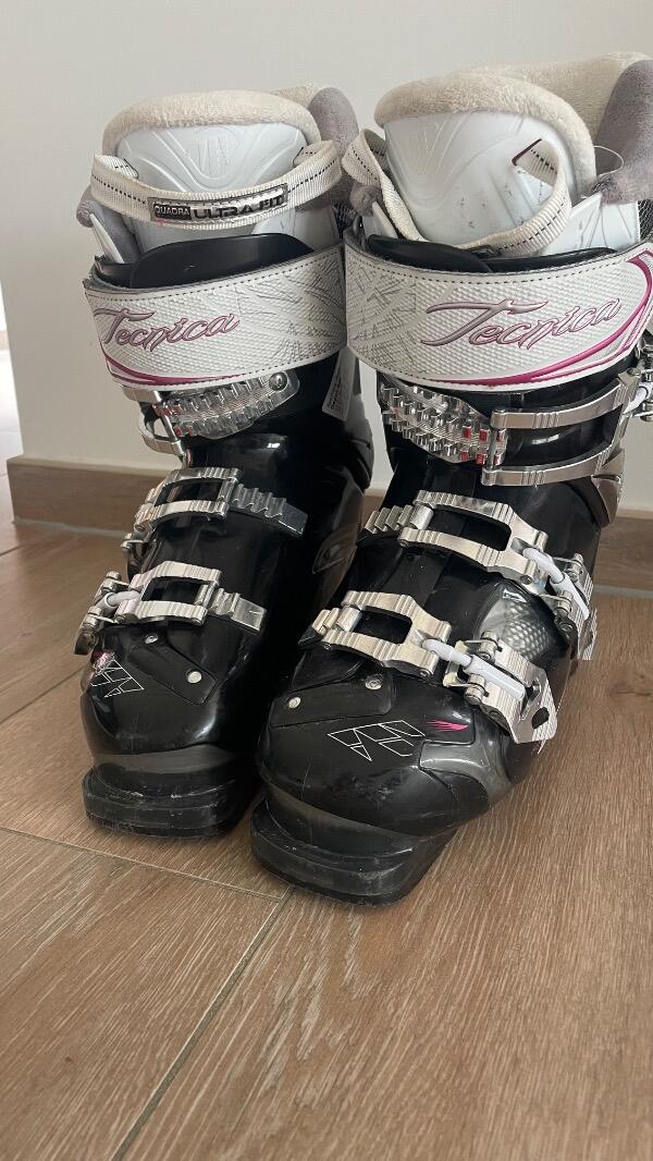 Tussen Particulieren - Skischoenen Tecnica dames 2/5