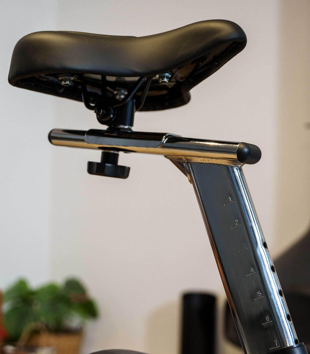 Vélo d'appartement auto-alimenté - TELIS - ergomètre connecté 6/8