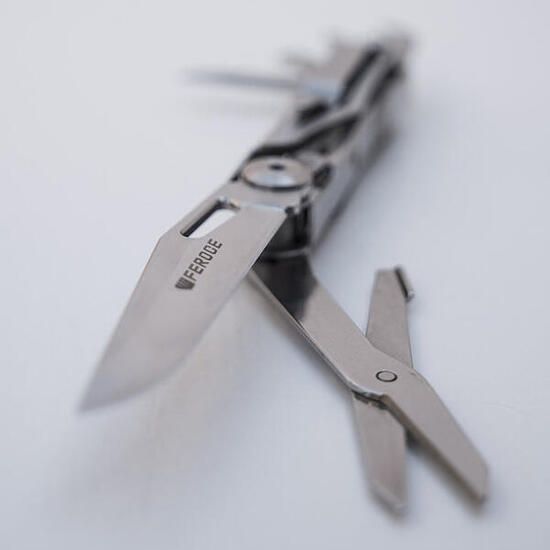 Couteau multifonctions