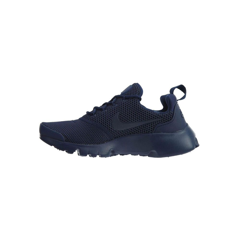 NIKE picture