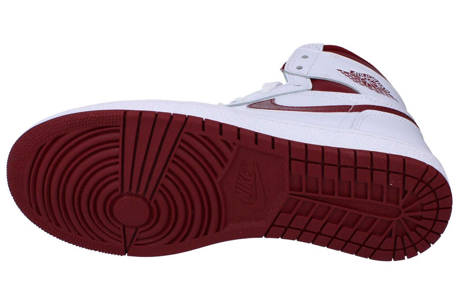 Jordan 1 Retro High '85 OG Metallic Burgundy 5/6