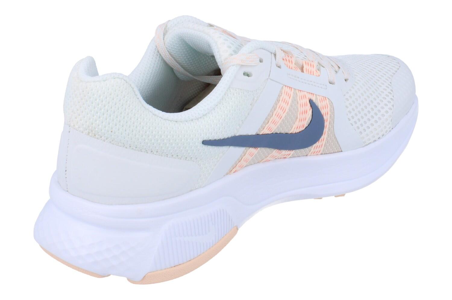 Nike Run Swift 2 Womens Running Trainers 3/5