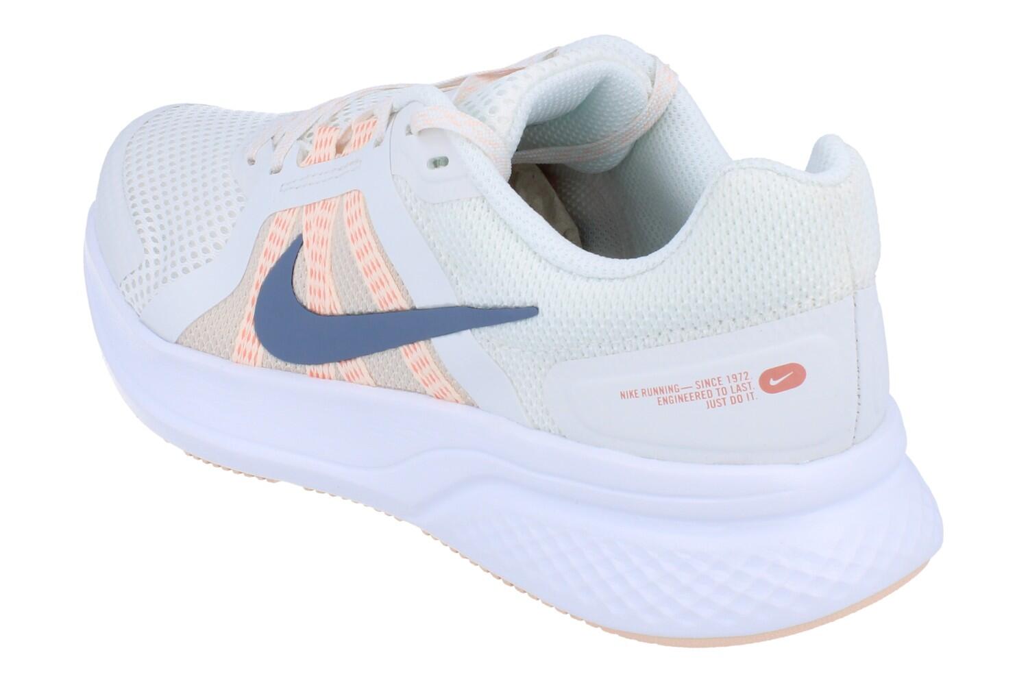 Nike Run Swift 2 Womens Running Trainers 2/5