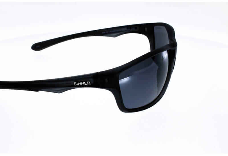 Eyak Unisex Cycling Sunglasses - Crystal Black, Polarised Smoke Mirror Cat.3 3/5