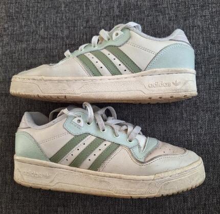 Entre Particuliers - Baskets Adidas