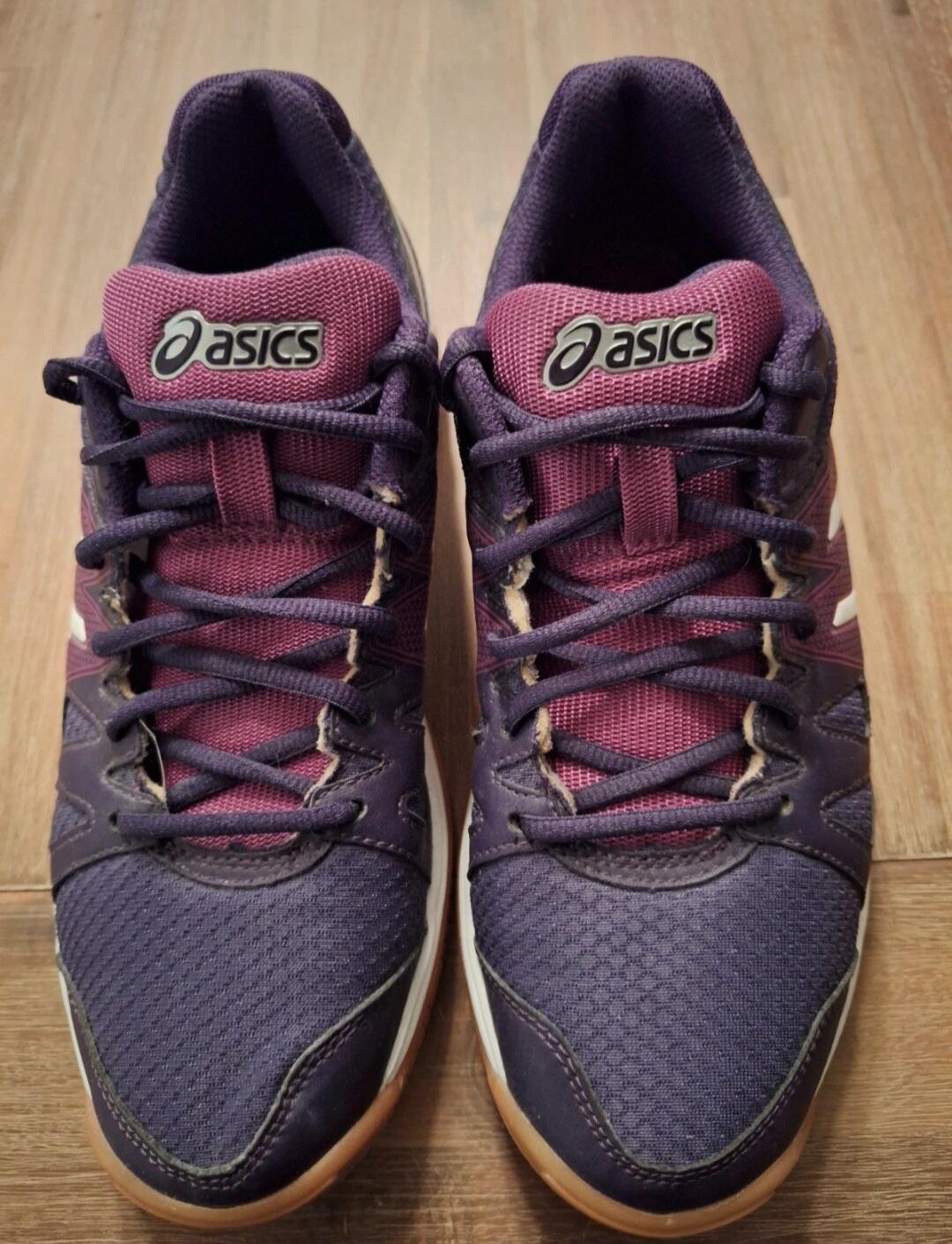 ASICS picture