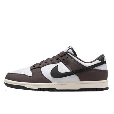 Schoenen dunk low next nature baroque brown