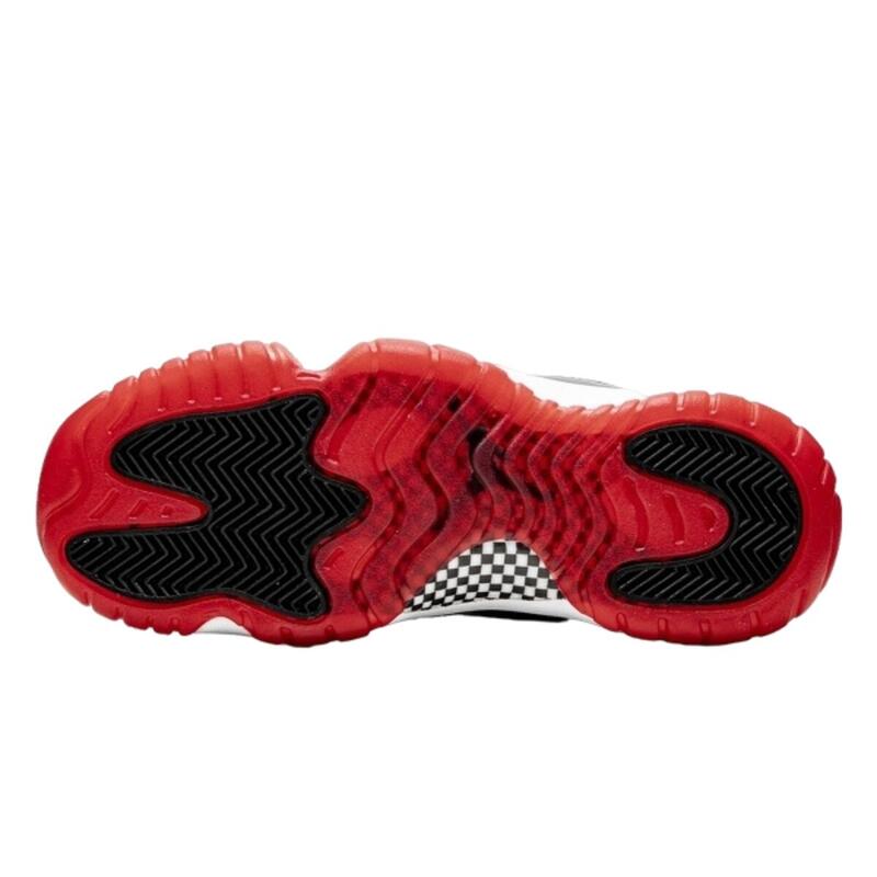 11 Retro Bred