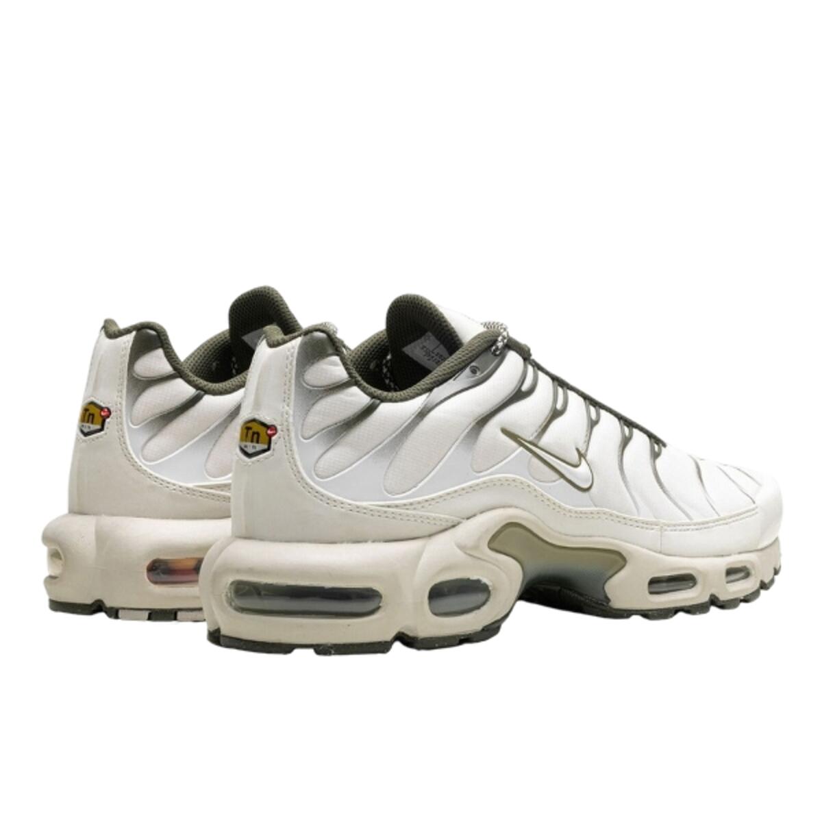 Chaussures  Air Max Plus Light Bone 3/4