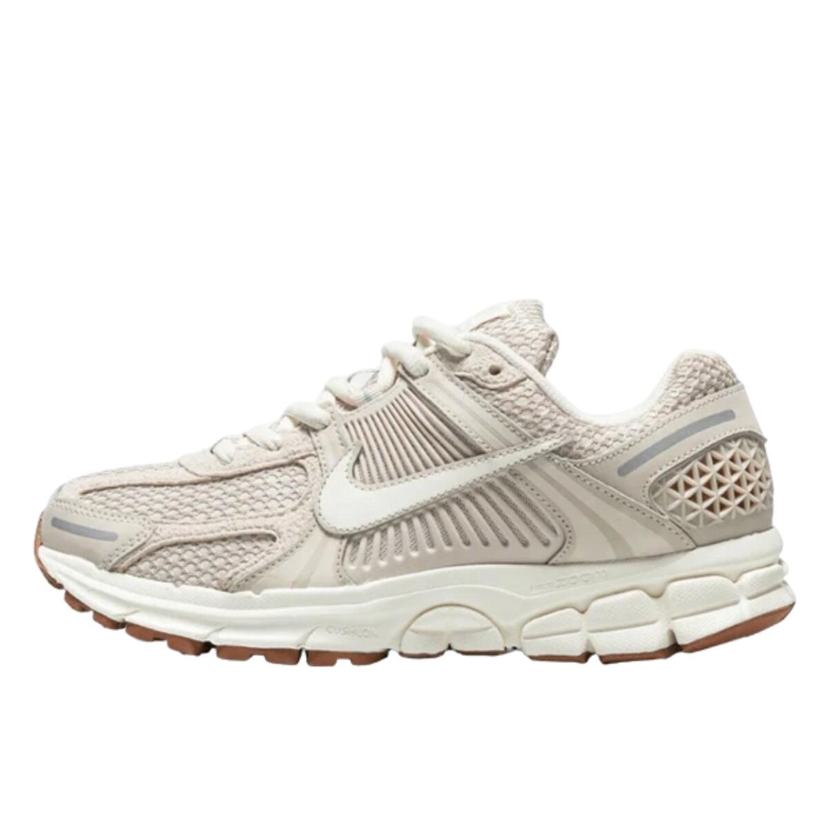 Nike - Chaussures Zoom Vomero 5 Light Orewood Brown - Baskets - Beige - 44,5 - Decathlon