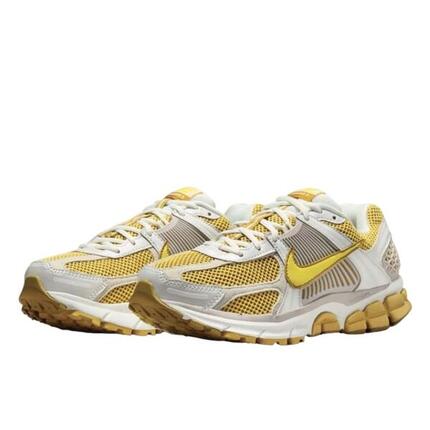 Zapatillas Zoom Vomero 5 Bronzine