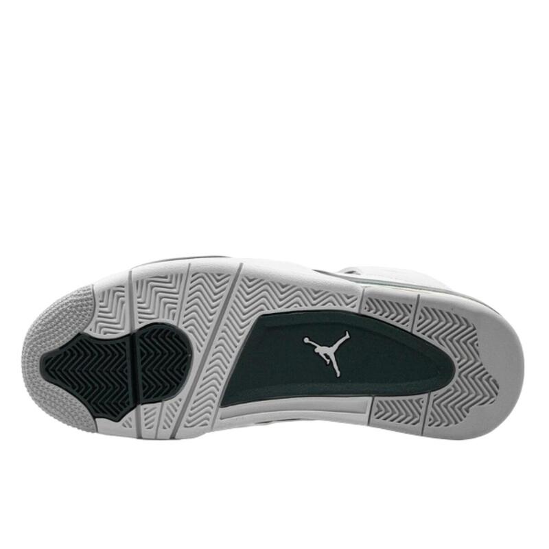 4 Retro Oxidized Green