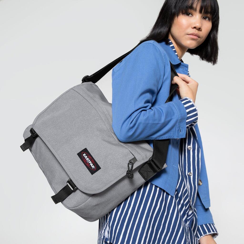 Shoulder bag Eastpak Delegate Plus