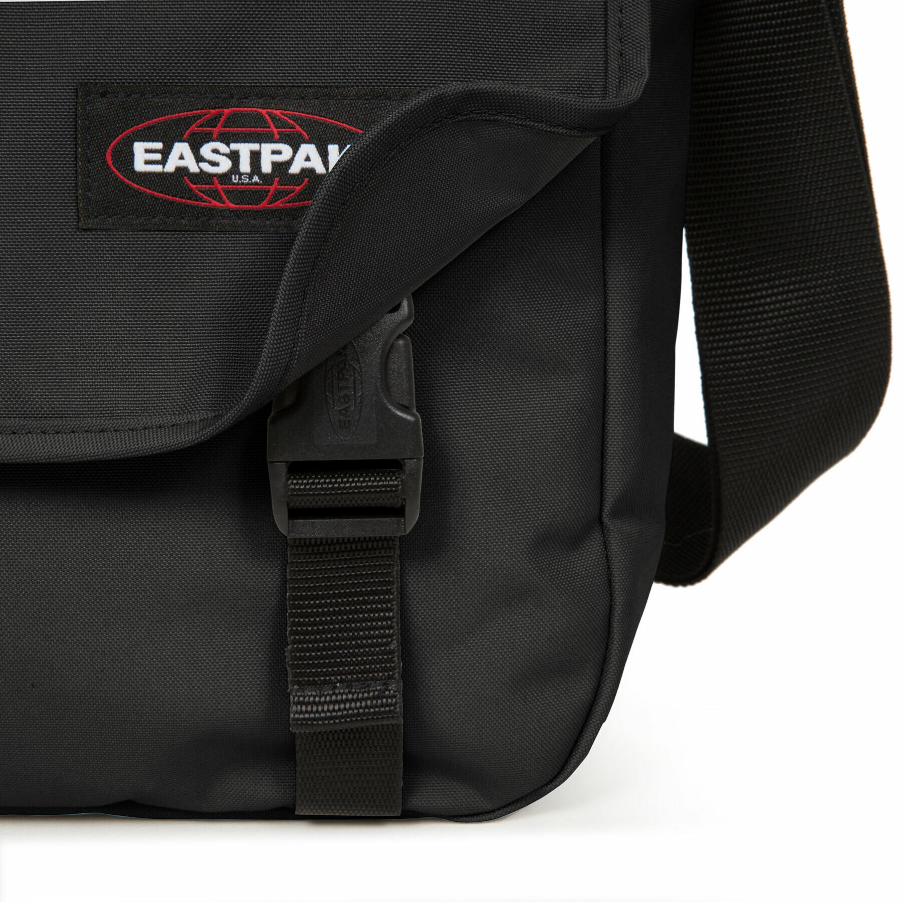 Сумка на плечо Eastpak Delegate + — фото 7