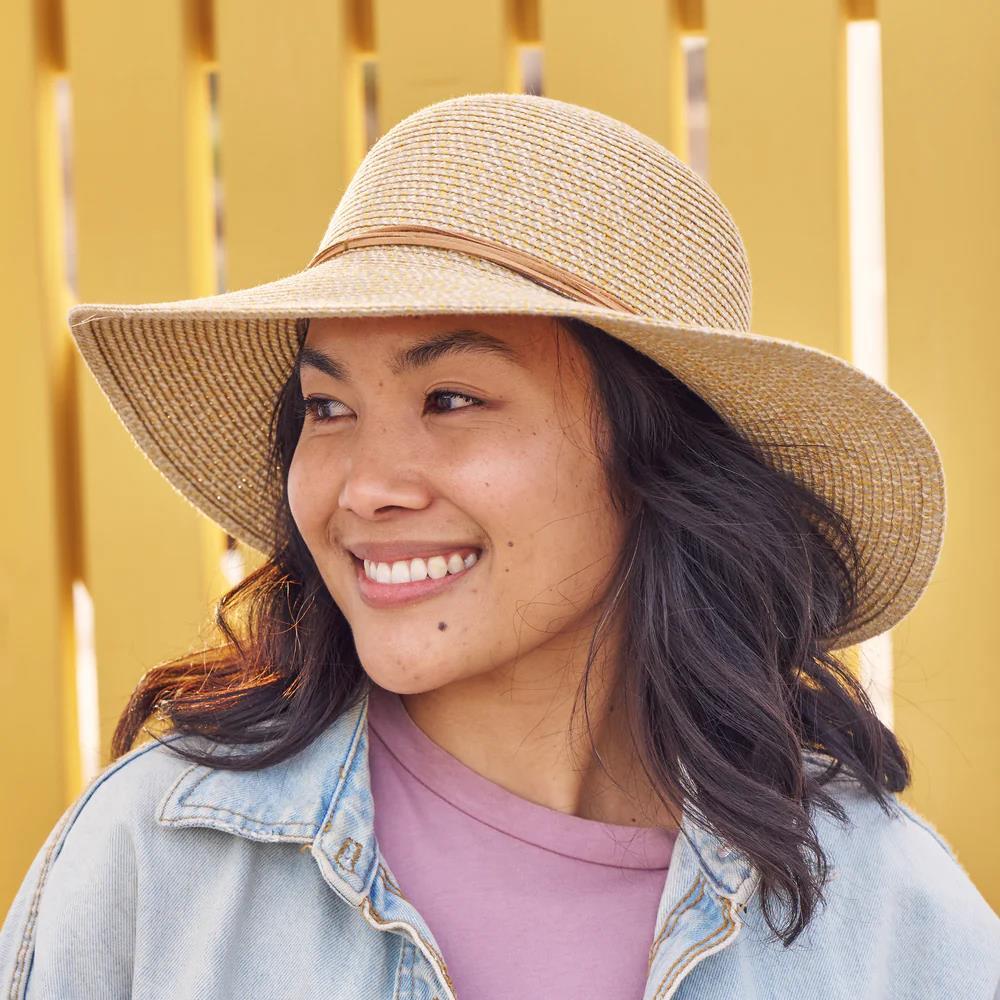 SUNDAY AFTERNOONS Sol Seeker Hat