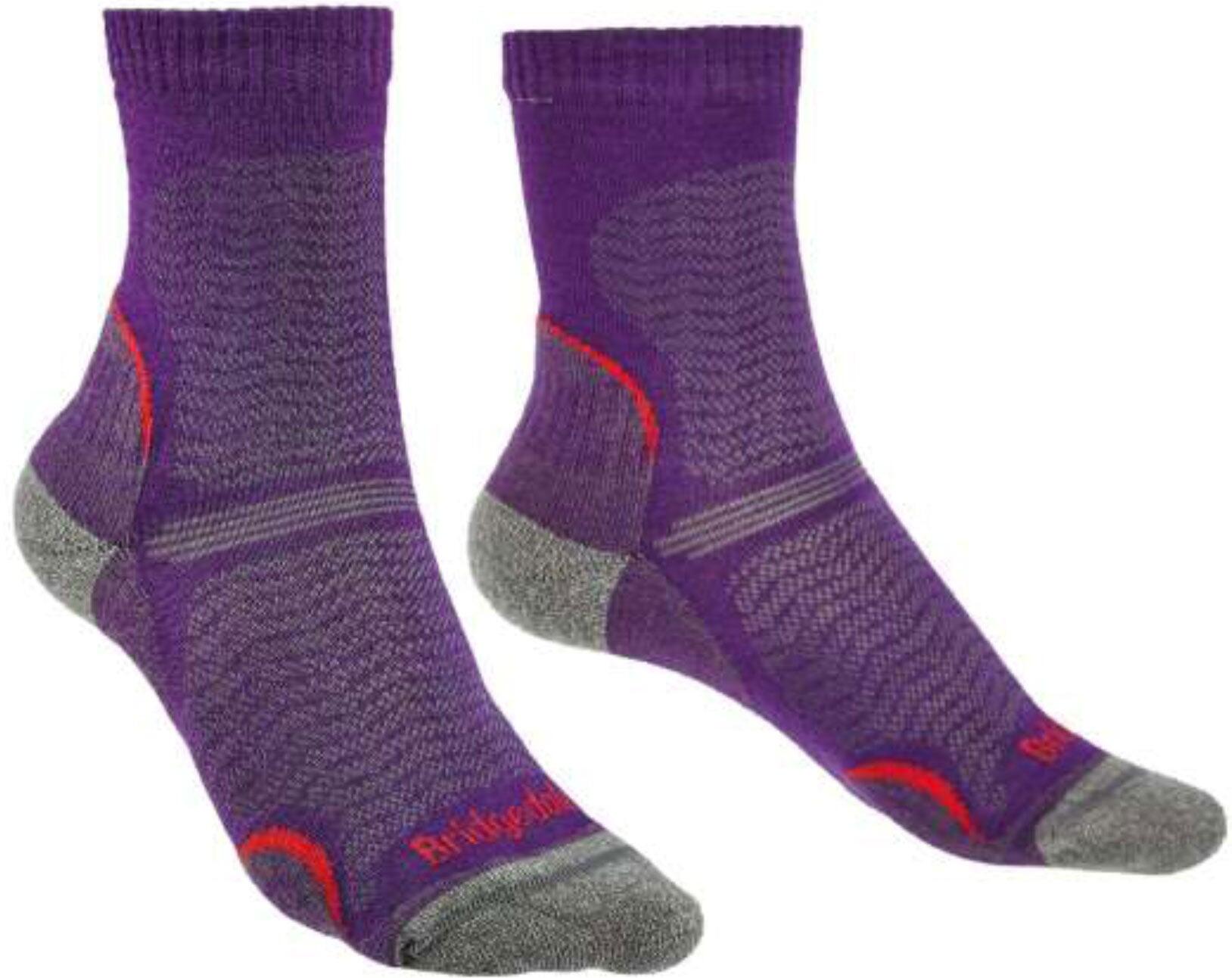 BRIDGEDALE Bridgedale Women's Ultra Light T2 Merino Performance Hiking Crew Socks