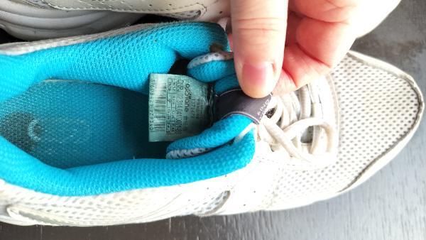 Entre Particuliers - Baskets blanches 3/4