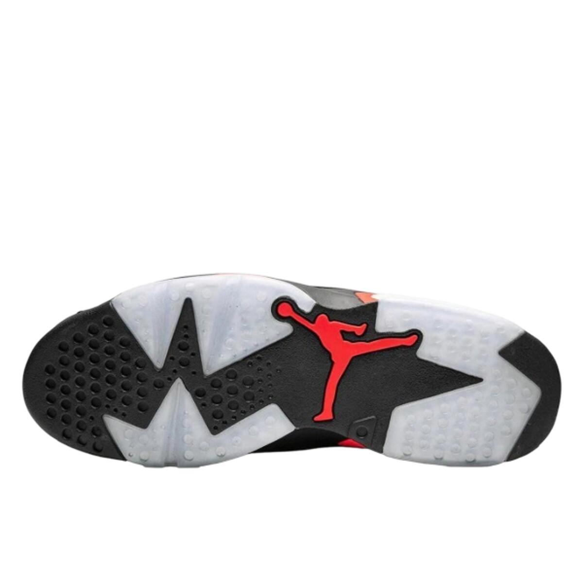 Chaussures  6 Retro Black Infrared 4/4