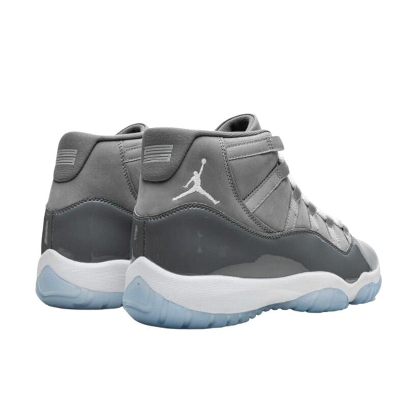 11 Retro Cool Grey (2021)