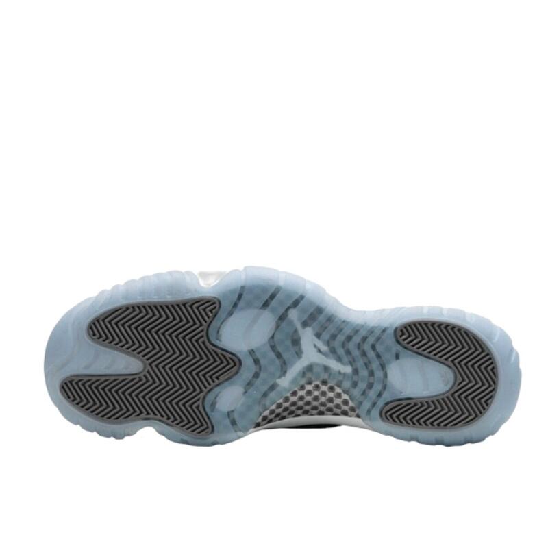 11 Retro Cool Grey (2021)