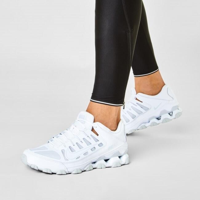 Herren lauf Schuhe Nike Reax 8 TR 5/5